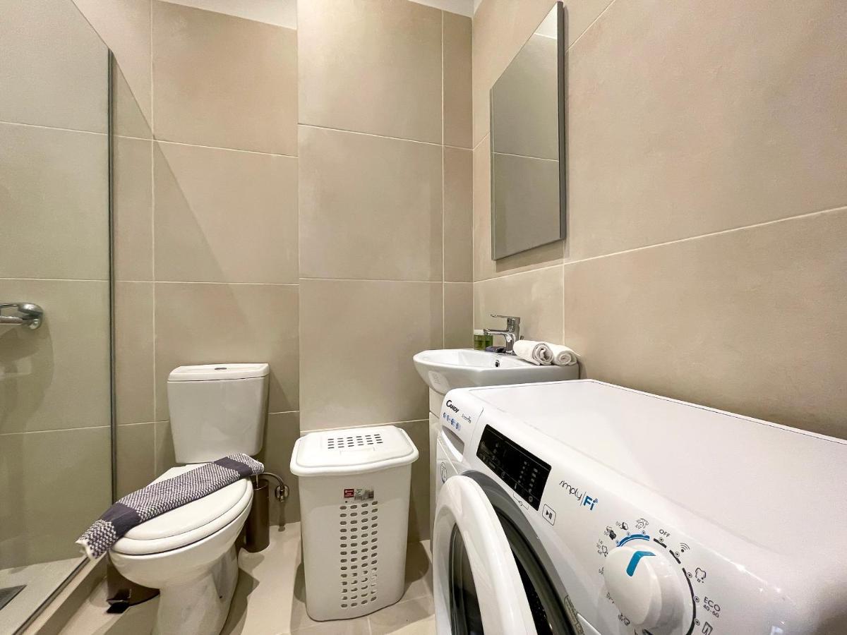 Apartamento Soho Modern 55Sqm Studio With Secret Garden Atenas Exterior foto